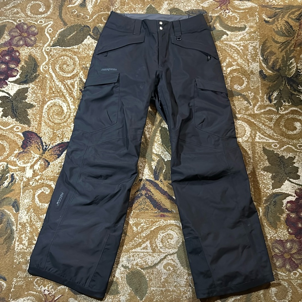 Patagonia cargo snowpants